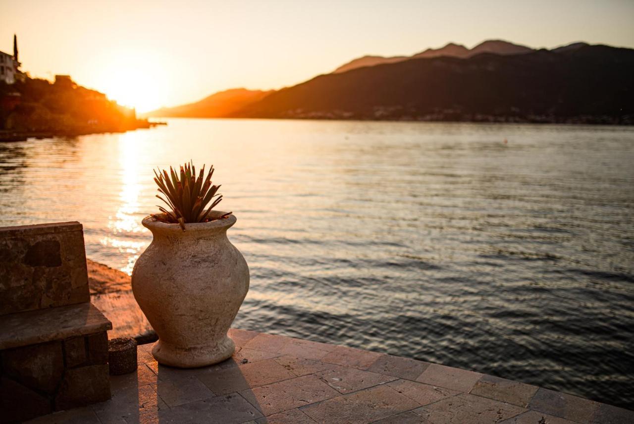 Apartments Ponta Krasici Tivat Eksteriør bilde