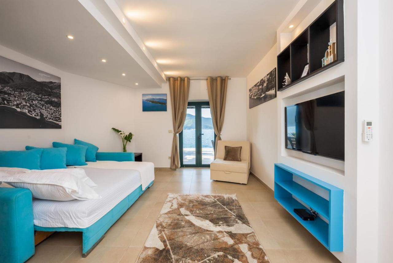 Apartments Ponta Krasici Tivat Eksteriør bilde