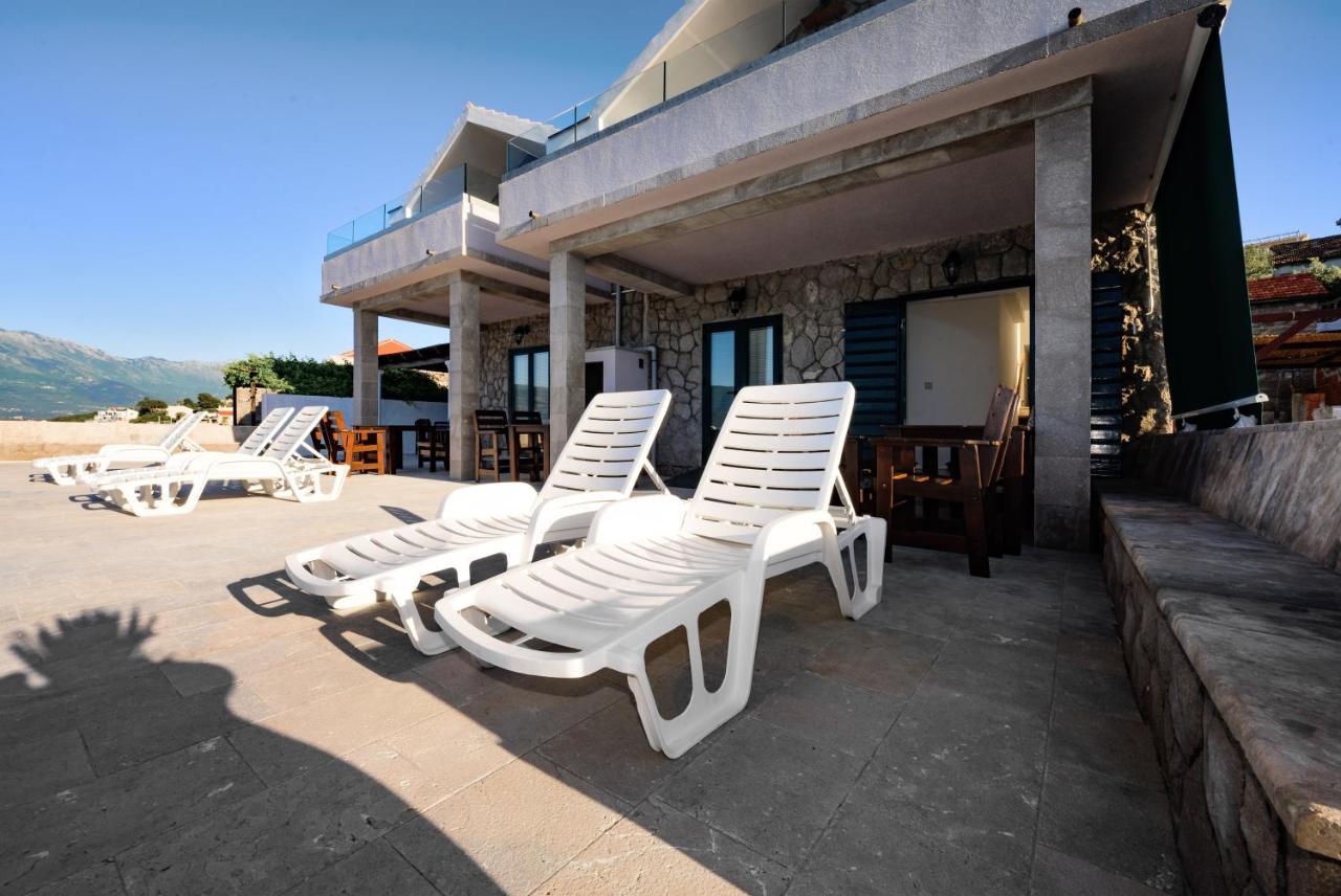 Apartments Ponta Krasici Tivat Eksteriør bilde